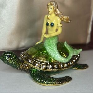 Mermaid on Turtle - Enamel & Crystal Trinket Keeper Box Tchotchke Figure